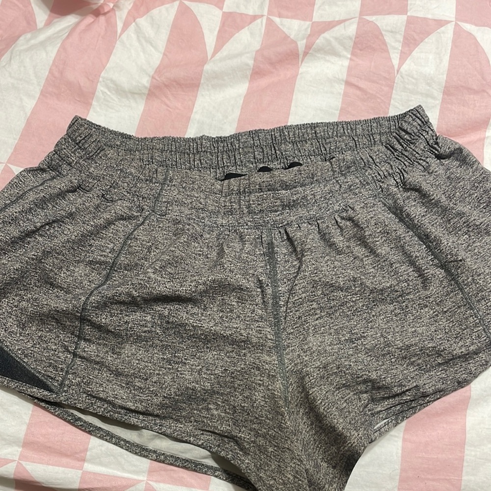 Lululemon Hotty Hot shorts